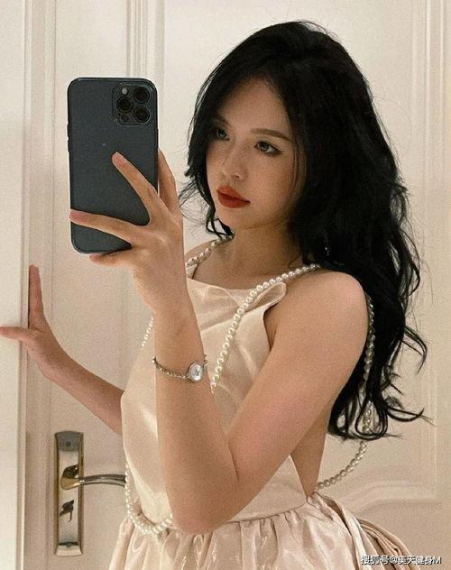 国产经典自拍,捕捉时代光影,展现青春风采